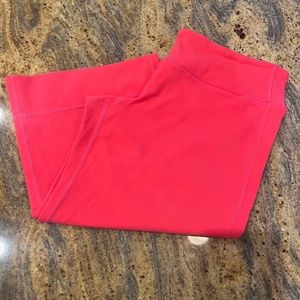 Women's Lululemon Pink Exercise Shorts (6)